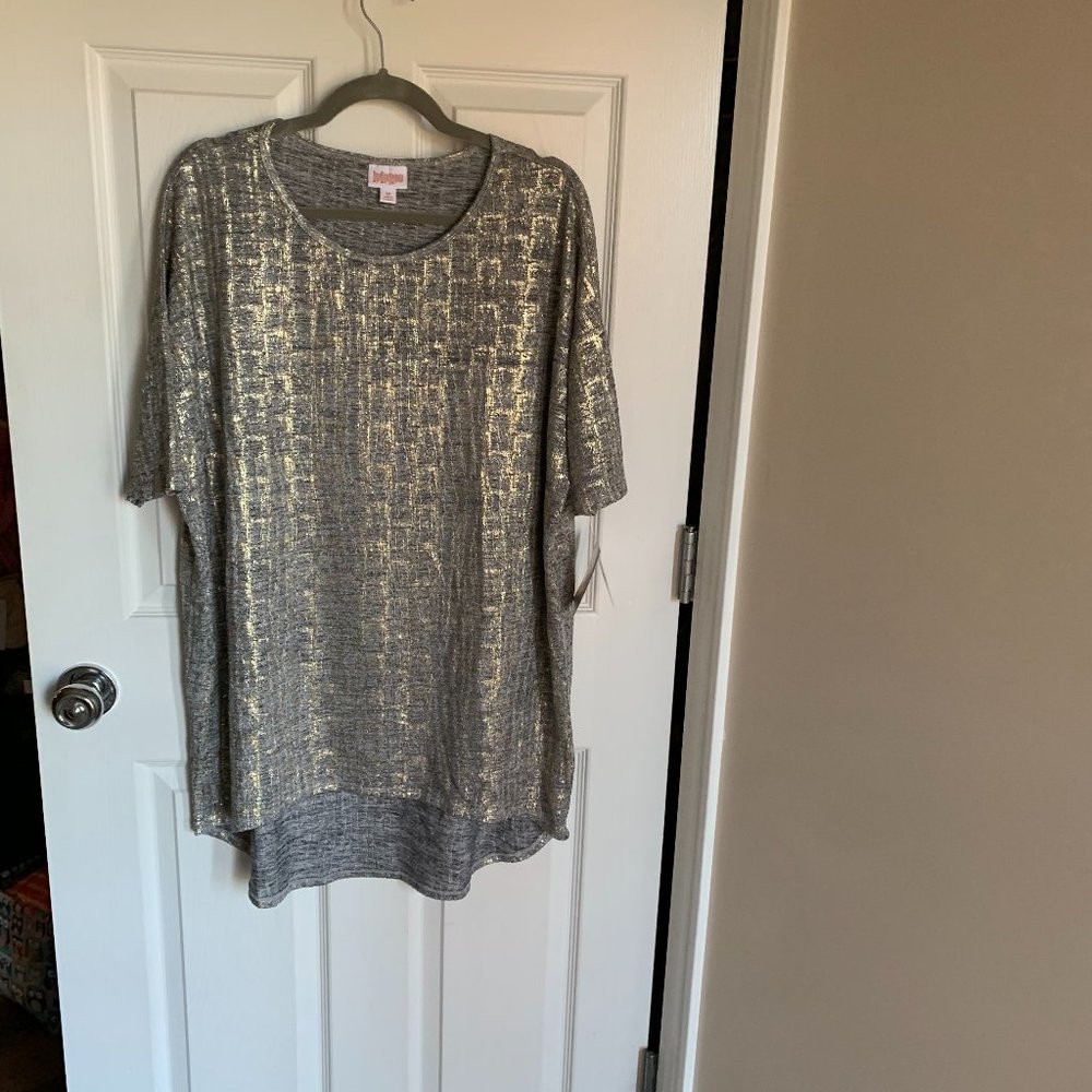 LULAROE IRMA MEDIUM
